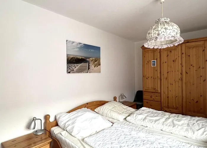 Haus-waldstrasse-whg-04 Apartamento *